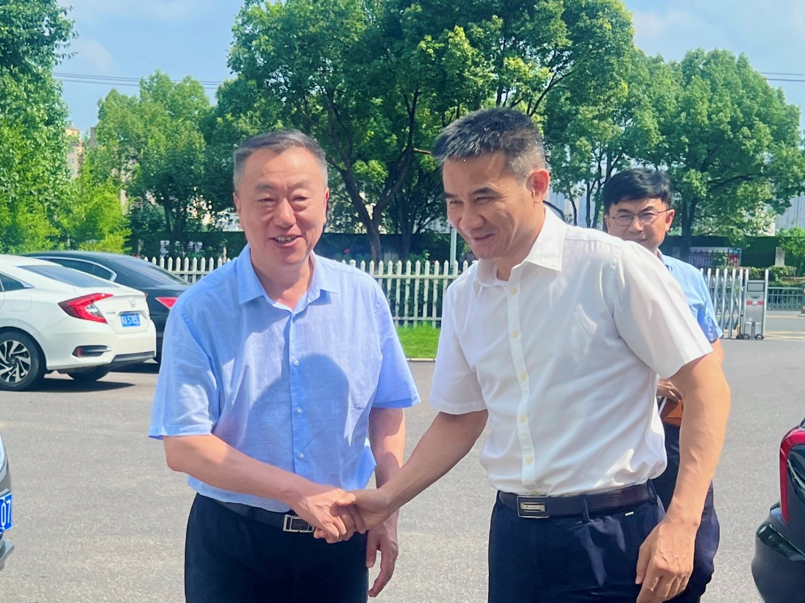 1688712620917732.jpg 1688712620917732.jpg